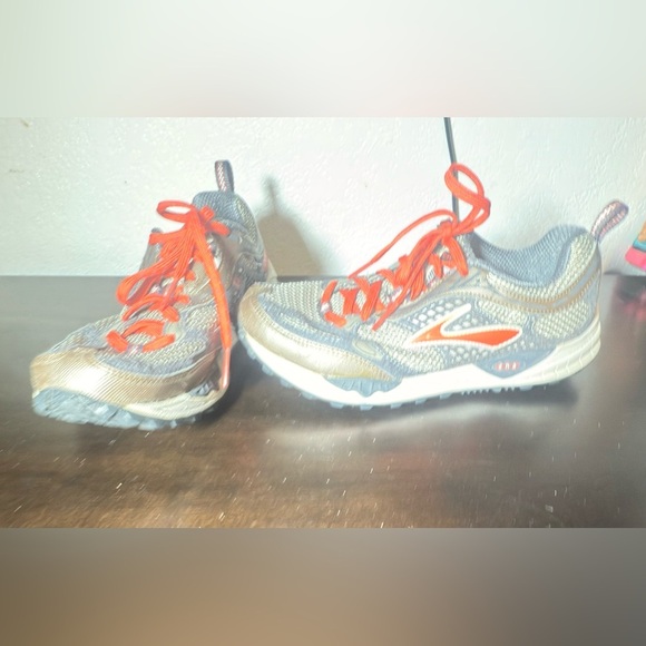 Womens Brooks Cascadia Trail Running Shoes Color: Gray - Picture 1 of 7